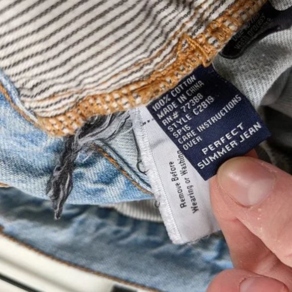 Madewell Distressed Perfect Summer Jean - Picture 6 of 15